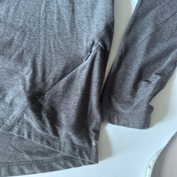 Fabletics hooded pullover - Picture 3 of 6